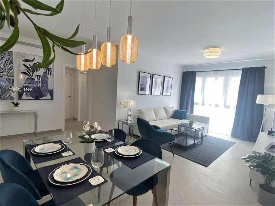 XV Apartamentos Morales & Arnal Εστεπόνα Εξωτερικό φωτογραφία