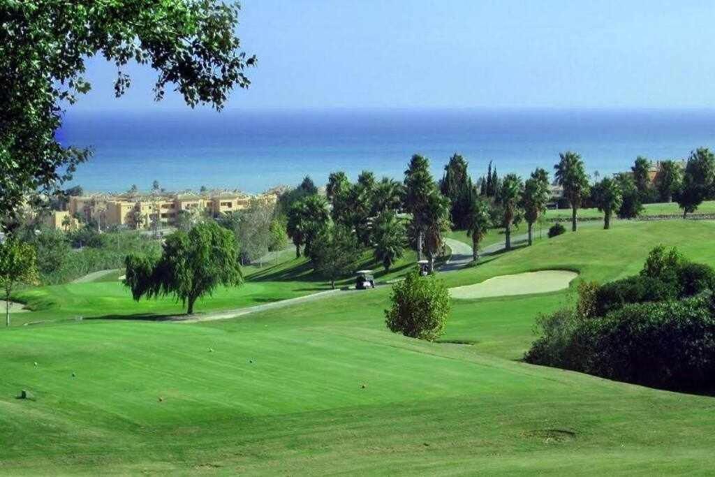 XV Apartamentos Morales & Arnal Εστεπόνα Εξωτερικό φωτογραφία