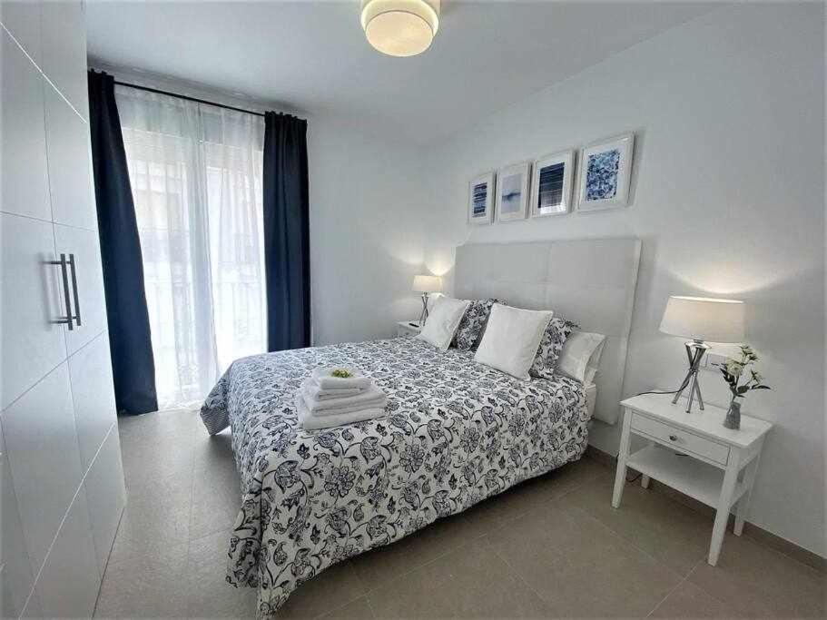 XV Apartamentos Morales & Arnal Εστεπόνα Εξωτερικό φωτογραφία